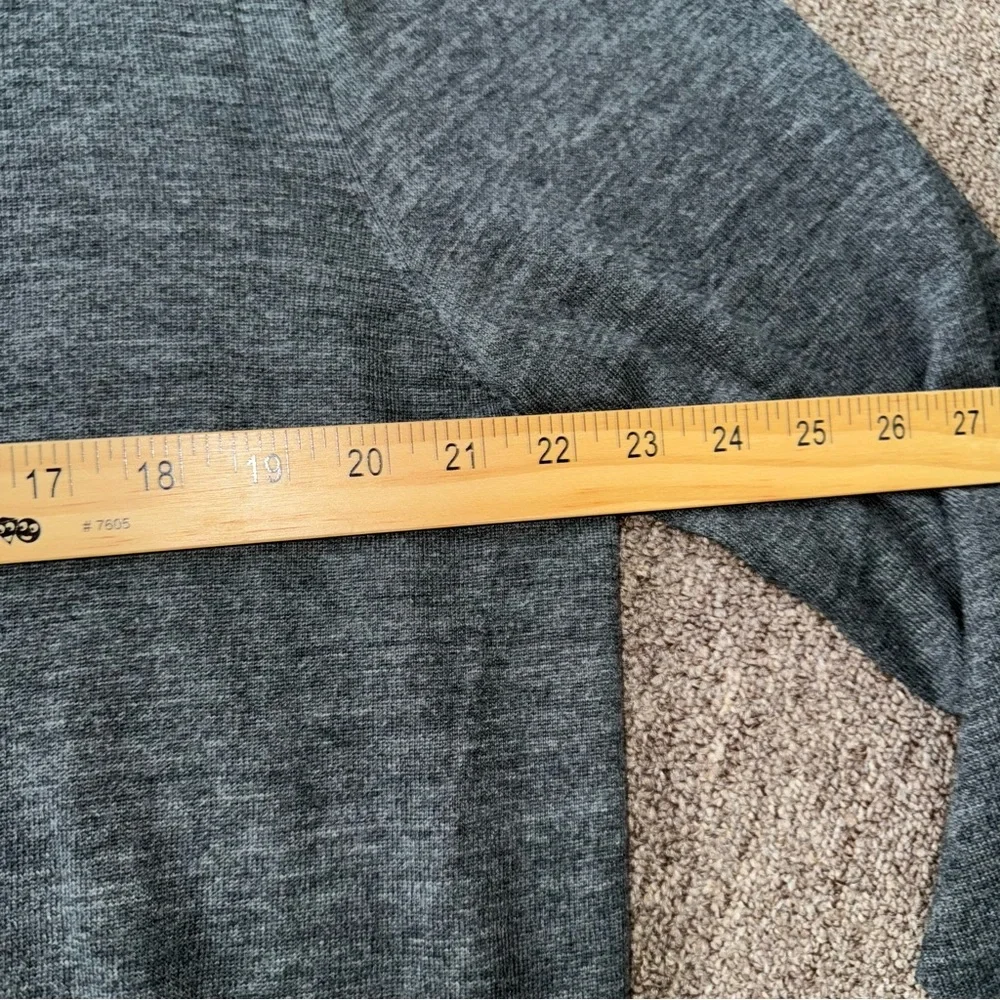 EUC Polo Ralph Lauren Merino Wool Slim Fit Men’s XL‎ PULLOVER VNECK Ls Grey